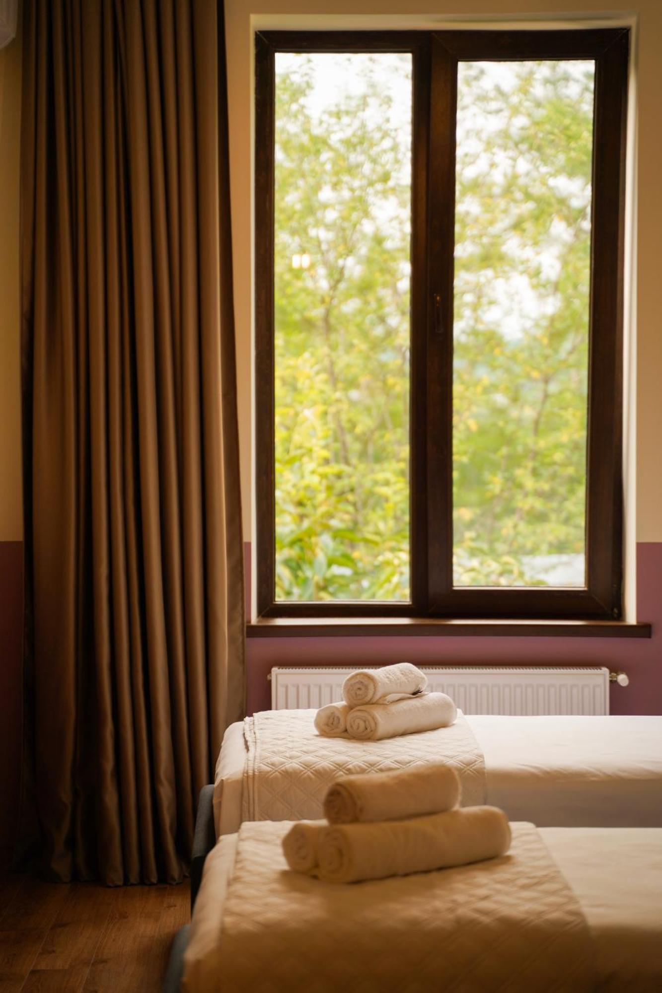 Dro Hotel كوتايسي المظهر الخارجي الصورة